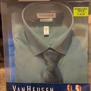 Van heusen dress shirt and tie combo..15..32/33